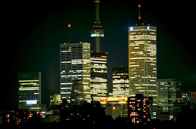 Toronto by night - 1986