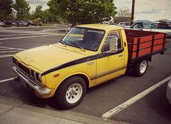 Toyota Hilux, 1970s