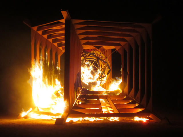 Burning Earthstar at BEquinox (3146)