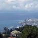 Blick auf den Atlantik über Funchal und den Hafen