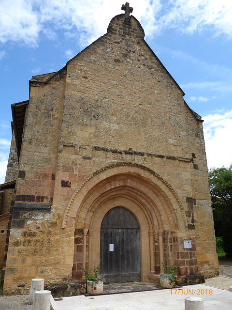 Eglise de  CENDRIEUX Dordogne
