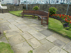 IoM[3] - curved bench