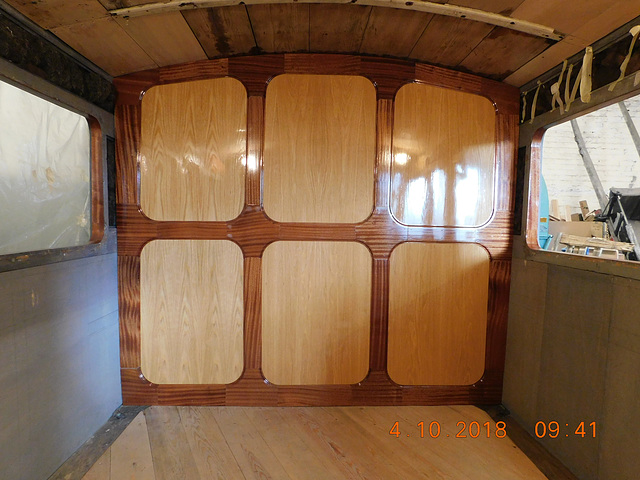NER70 - Bulkhead fully fitted with beaded panels