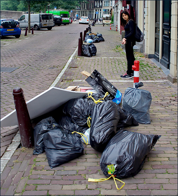 Amsterdam : Niente cassonetti...