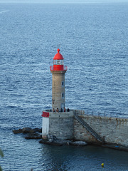 Der rote Leuchtturm in Bastia