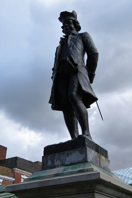 boswell statue, lichfield, staffs