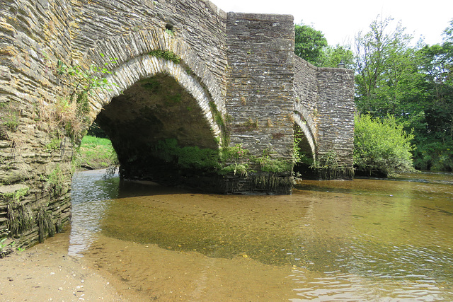 lostwithiel bridge, cornwall (1)