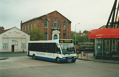 M.R. Travel Y500 MRT in Rochdale – 5 May 2002 (482-09)