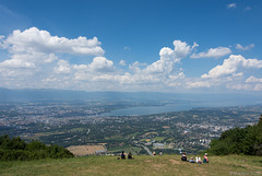 auf dem Mont Salève (Frankreich), mit Blick auf die Stadt Genf und den Genfersee (© Buelipix)