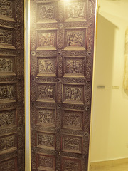 Musée de la ville de Split :  fac similé des portes de la cathédrale, 1