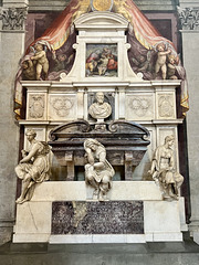 Florence 2023 – Santa Croce – Monument for Michelangelo