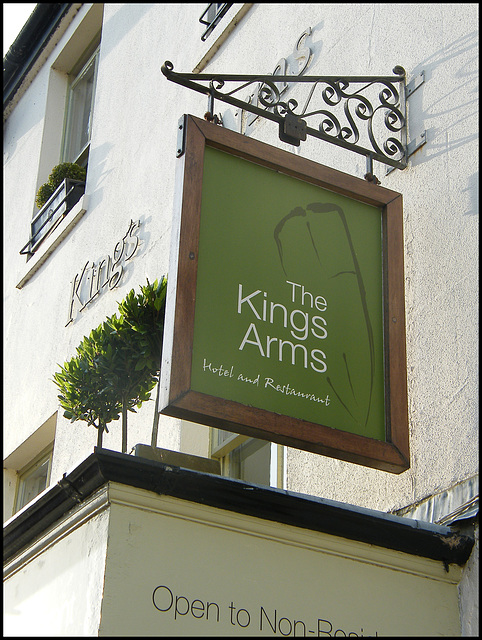 boring Kings Arms sign