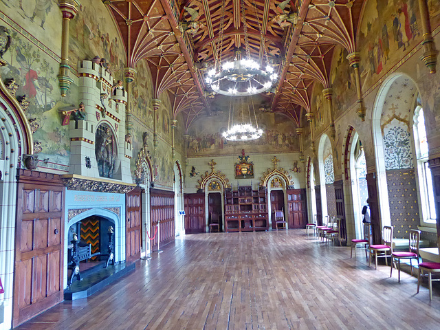 Cardiff castle great hall