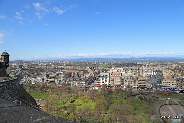 View over the Edinburgh "New Town" towards the Firth of Forth