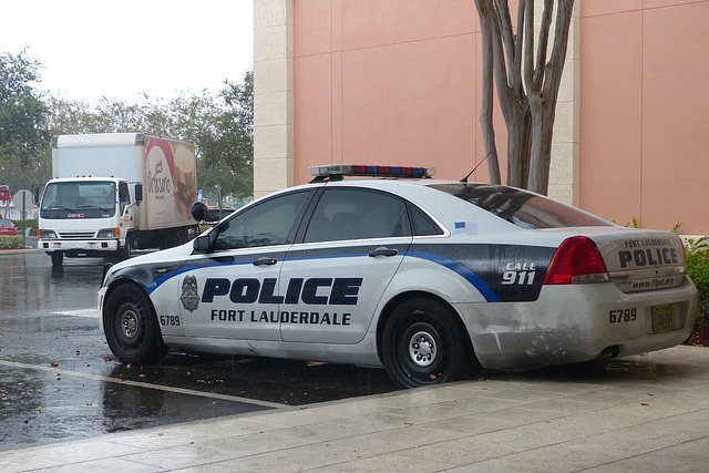 ipernity: Fort Lauderdale Police Caprice - 22 October 2018 - by John Oram