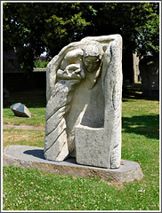 Sculpture au jardin de granit à Lanhélen en Bretagne