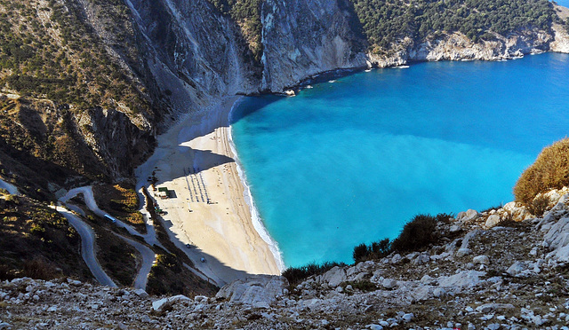 #34 - Roberta Renucci - Cefalonia, la bellissima spiaggia di Myrtos vista dall'alto - 13̊ 2points