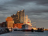 Die Elbphilharmonie genießt die Abendsonne - Hamburg