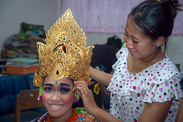 Last fixing for the dance as Vishnu