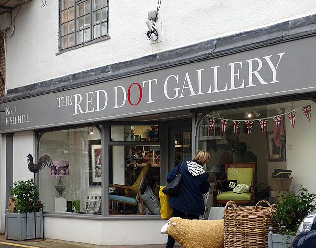 The Red Dot Gallery