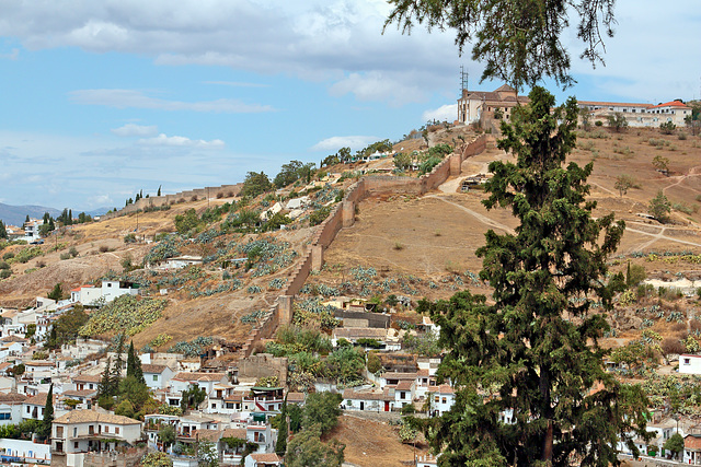 Generalife - Ausblick zu "La Ermita de San Miguel Alto"