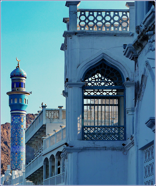 Mutrah :  Al Sayyidah Khadijah mosque