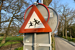Watch out for old-fashioned running children