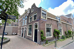 House on the corner of Lange Mare and Vrouwenkerkkoorstraat