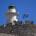 Der Leuchtturm Agios Nikolaos im Hafen von Rhodos Stadt