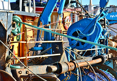 Winding equipment on fishing boat