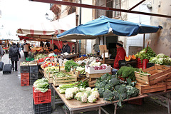 kleiner Markt in Siracusa-Ortigia