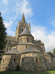 Basilique Notre-Dame d'Avesnières, à Laval