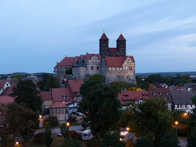 Münzenberg-Blick auf Schloss Quedlinburg und St. Servatius