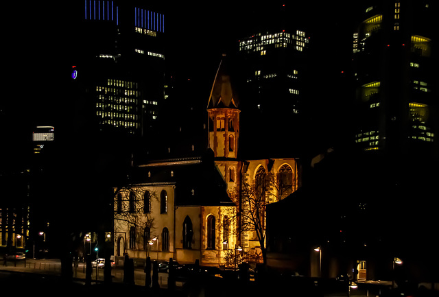 Frankfurt - A Nightshot of St. Leonhard