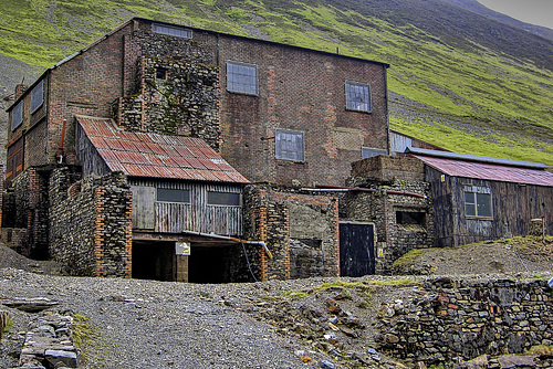 Old Crag force Mine Buildings, May 2011