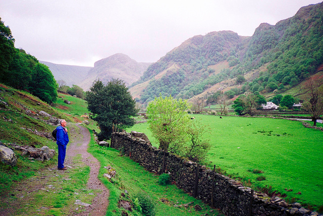 Path leading to Stonethwaite Beck (scan from 1990)