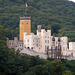 Schloss Stolzenfels am Rhein in voller Pracht
