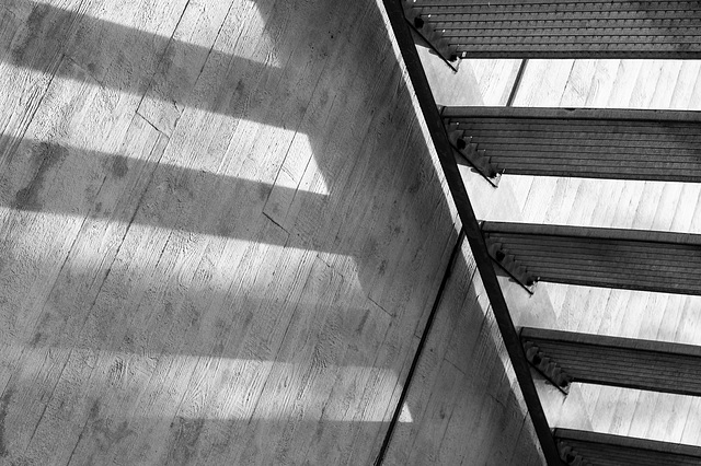 Treppe - Stufen - Schatten