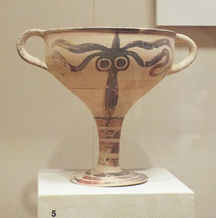 Kylix with Octopus Decoration in the Virginia Museum of Fine Arts, June 2018