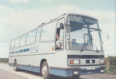 301/01 Premier Travel Services GFL 527Y near Risby - Sat 24 Aug 1985