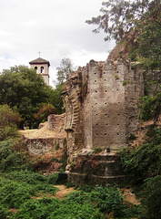 Camino del Darro. Puerta de los Tableros Granada (siglo XI)