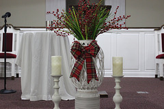 Church Floral Arrangement ~~~~ Sunday, Jan. 2, 2022 !!