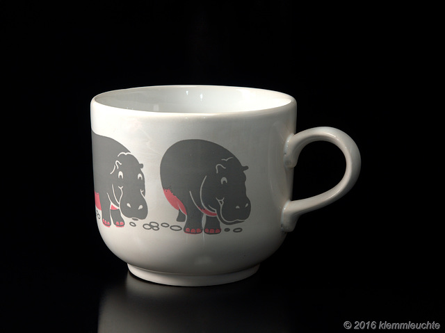 Hippo Mammut-Tasse, Steingut, bedruckt