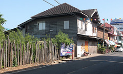 Wooden Thaï house