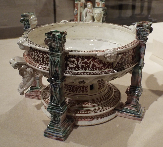 French Renaissance Basin in the Metropolitan Museum of Art, July 2016