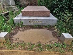 brompton cemetery, london     (25)sir samuel cunard +1865 tomb