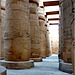 LUXOR : le gigantesche colonne del tempio di Karnak