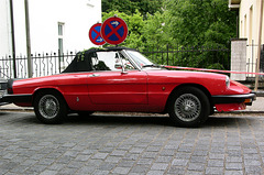 Alfa Romeo Spider, 1983-89