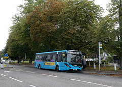 Arriva the Shires 3113 (YX17 NMV) in Harpenden - 29 Sep 2019 (P1040742)