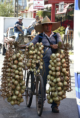 Cuban onion seller